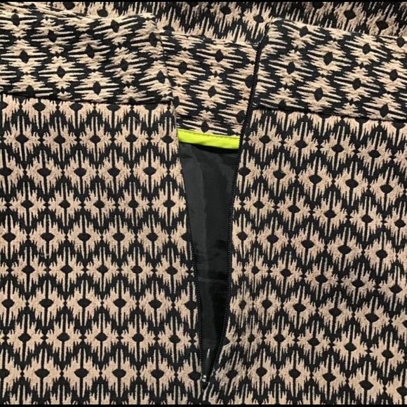 Worthington Textured Pencil Stretchy Skirt 8 - Picture 4 of 6